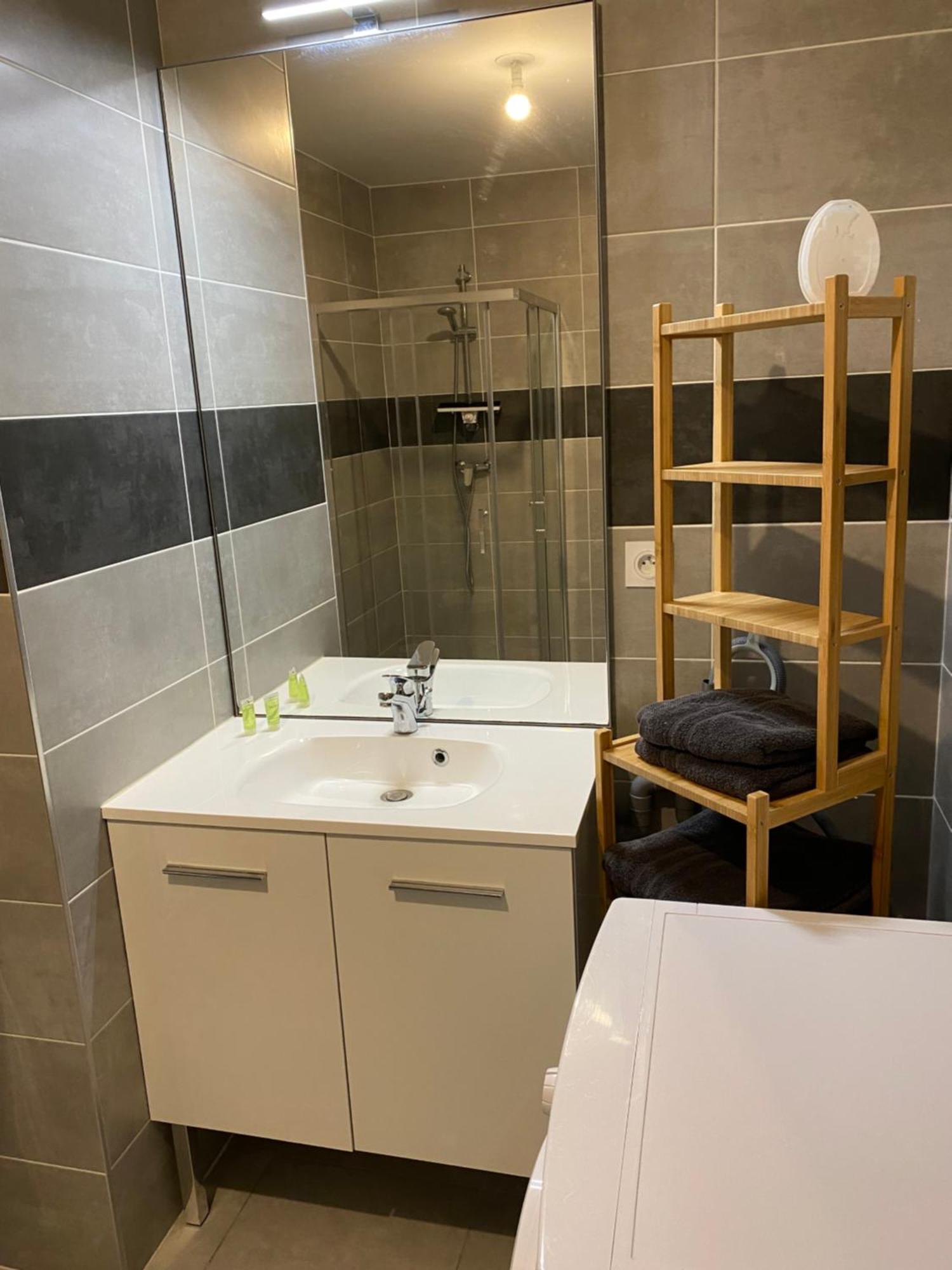 Appartement Neuf A St Jean De Niost Tout Confort Saint-Jean-de Niost Exteriör bild